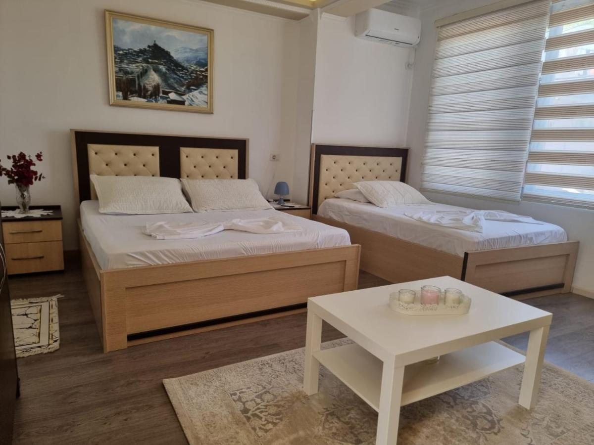 Double17 Apartmán *
