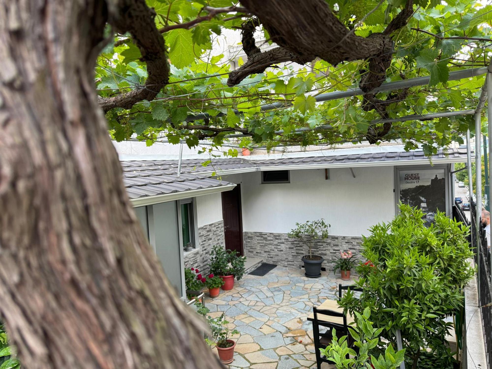 Double17 Apartment Gjirokaster