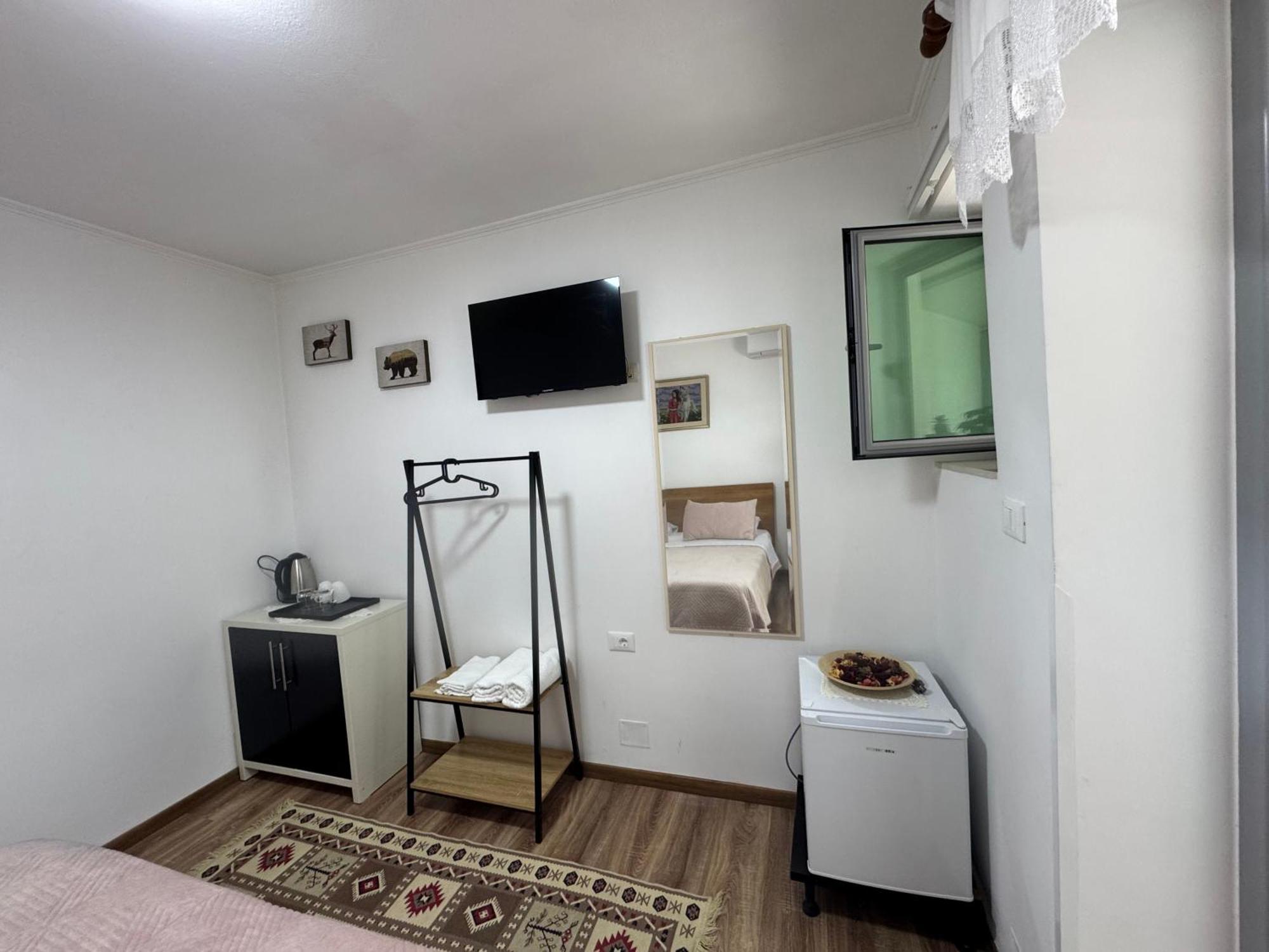 Double17 Apartment